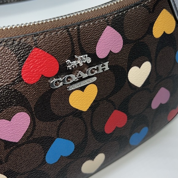 ❤️💙💜💛HP🪅NWT COACH TERI SHOULDER BAG IN SIGNATURE CANVAS WITH HEART PRINT - Picture 10 of 17
